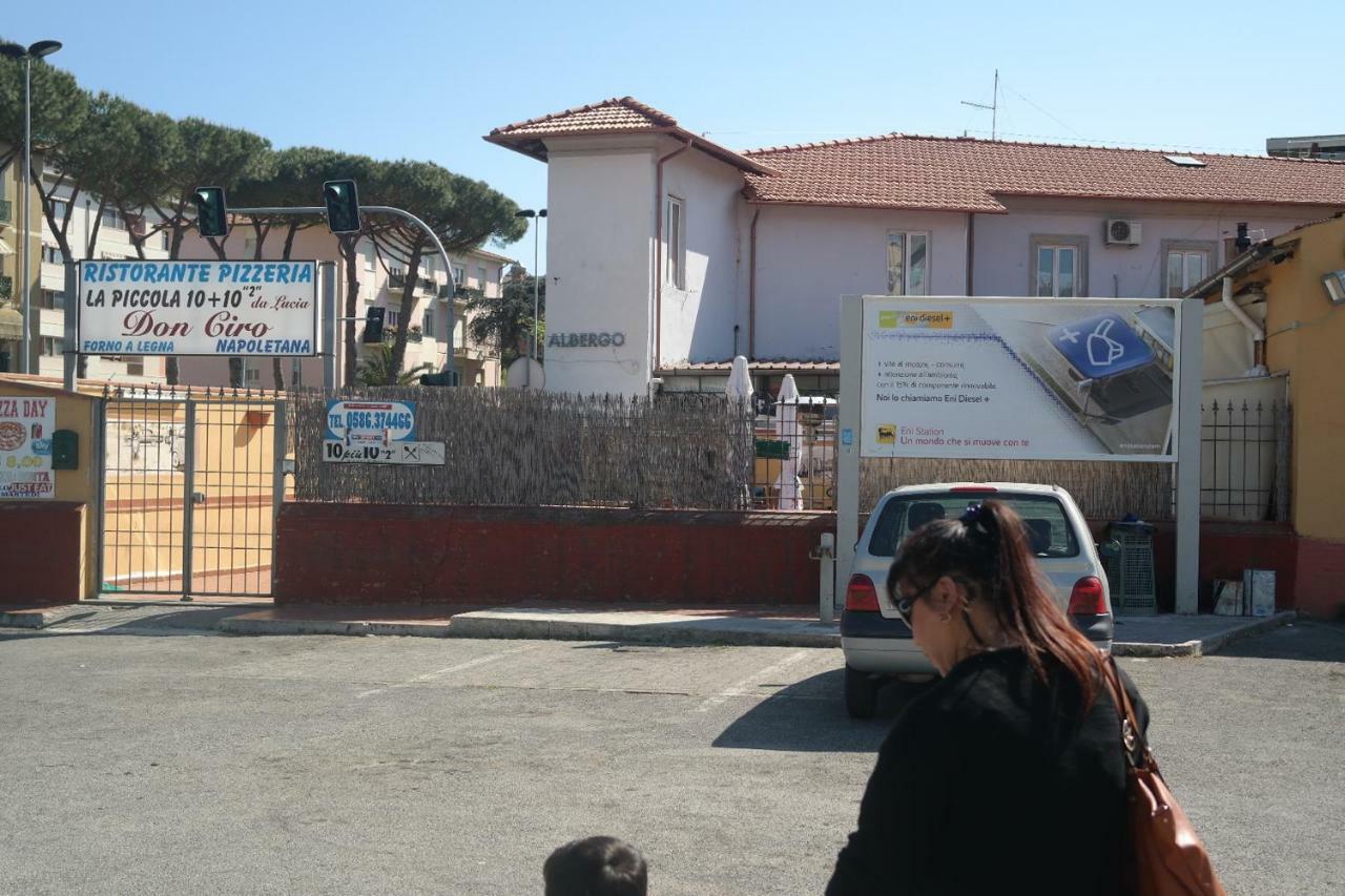 Hotel Houston Livorno - Struttura Esclusivamente Turistica - Not For Business Or Workers Ngoại thất bức ảnh