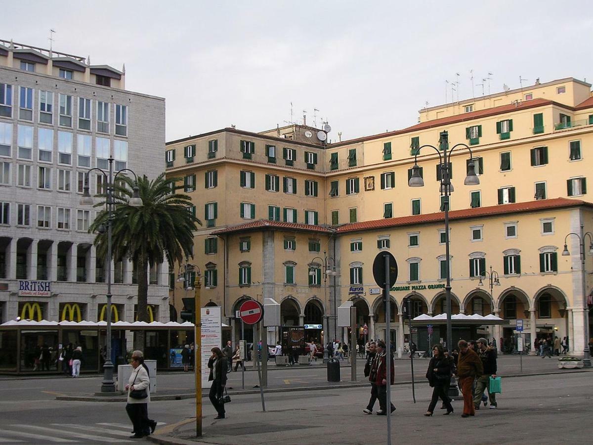 Hotel Houston Livorno - Struttura Esclusivamente Turistica - Not For Business Or Workers Ngoại thất bức ảnh